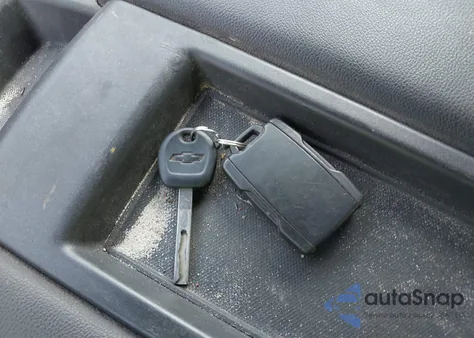 2020 Chevrolet Silverado 1500 2Wd Short Bed Custom from USA, damaged, VIN 3GCPWBEH0LG334780